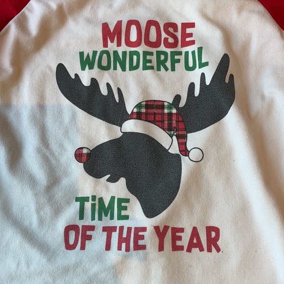 ❤️ Toddler Holiday PJs - Picture 4 of 7